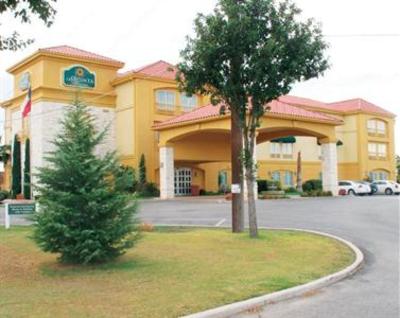 фото отеля La Quinta Inn and Suites Fredericksburg