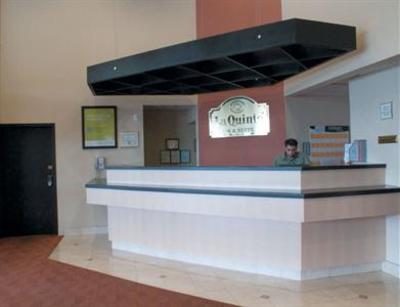 фото отеля La Quinta Inn & Suites Fairfield (New Jersey)