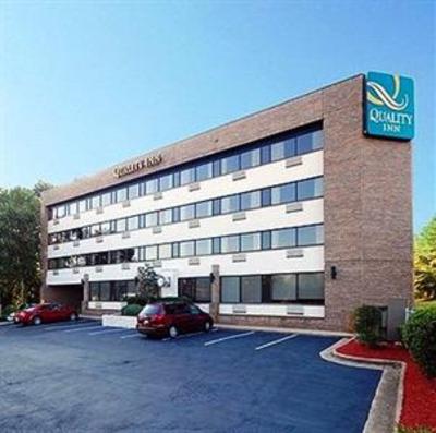 фото отеля Quality Inn North Raleigh
