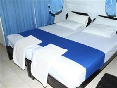 фото отеля Ceylonica Beach Hotel Negombo