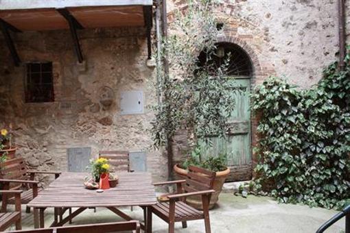 фото отеля Antico Borgo Di Torri