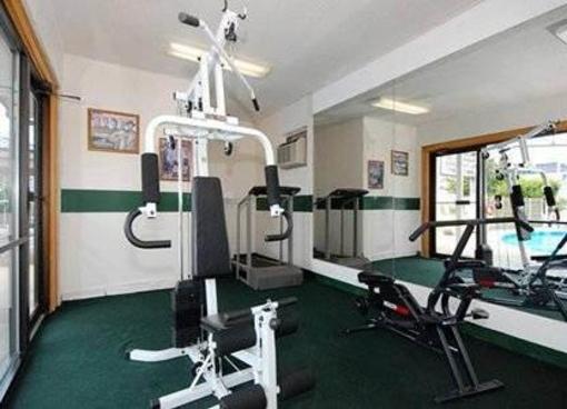 фото отеля Quality Inn Shepherd Hills Branson