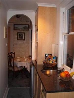 фото отеля Atrium Apartment Bed & Breakfast Launceston