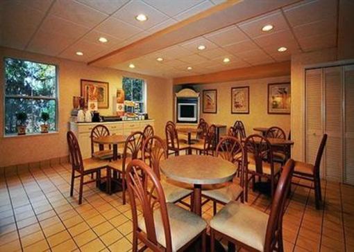 фото отеля Sleep Inn Mount Pleasant (South Carolina)
