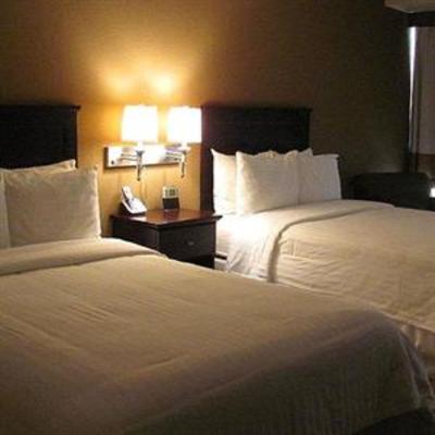 фото отеля Holiday Inn & Suites Greensboro