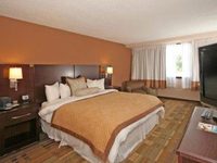 Holiday Inn & Suites Greensboro