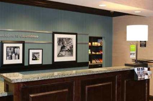 фото отеля Hampton Inn & Suites Swansboro