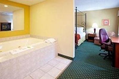 фото отеля Holiday Inn Express Beloit