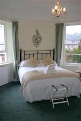 фото отеля Trafalgar House Torquay