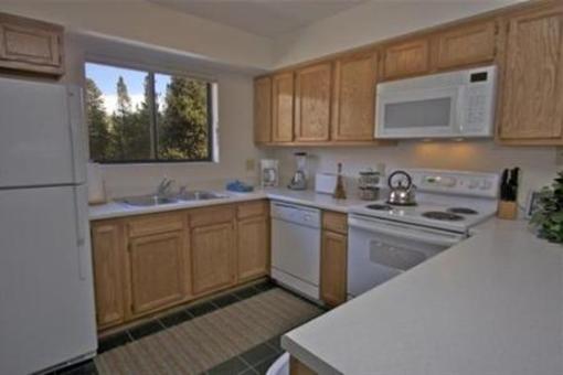 фото отеля Winterpoint Townhouses Breckenridge