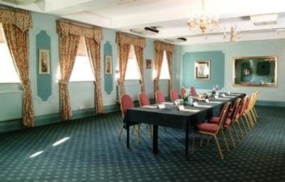 фото отеля Tufton Arms Hotel