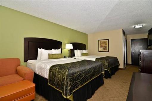фото отеля Best Western Plus Addison Galleria Hotel