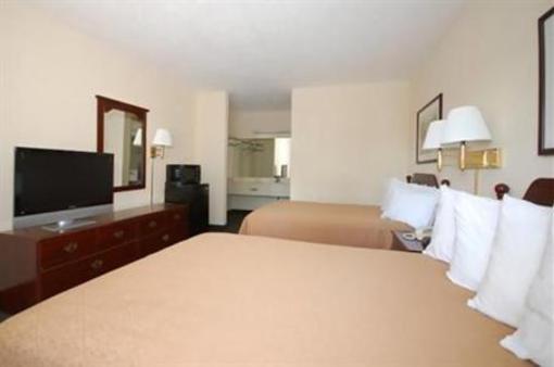 фото отеля Ramada Hotel Macon