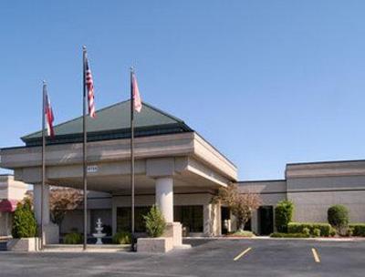 фото отеля Ramada Hotel Macon