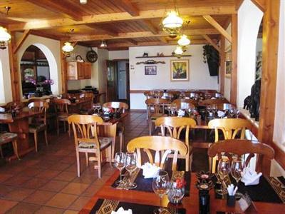 фото отеля Hotel Alpenhof Oberwald