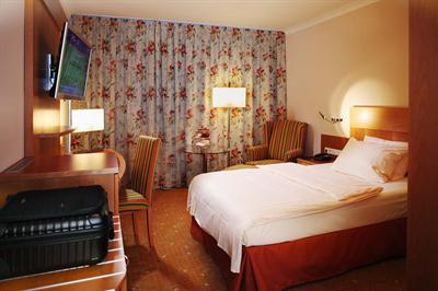 фото отеля Kurpark Hotel Bad Salzuflen