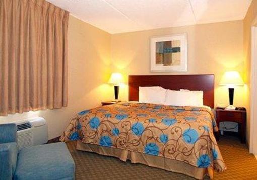 фото отеля Sleep Inn & Suites Rehoboth Beach Area