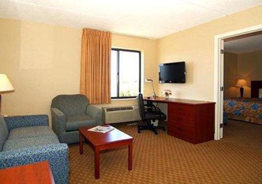 фото отеля Sleep Inn & Suites Rehoboth Beach Area