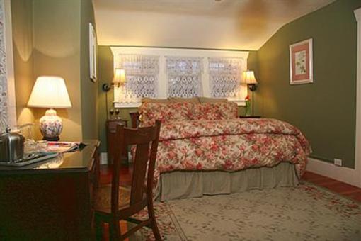 фото отеля Hidden Oak Inn Sonoma