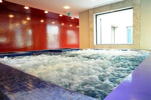 фото отеля Hotel Zdraviliski Dvor
