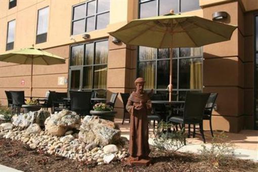 фото отеля Hampton Inn and Suites Woodstock VA
