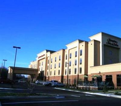 фото отеля Hampton Inn and Suites Woodstock VA