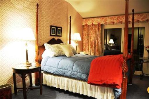 фото отеля Hawthorn Inn