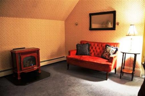 фото отеля Hawthorn Inn