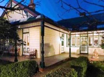 фото отеля Glenella Guesthouse Blackheath