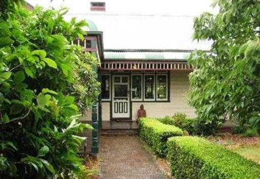фото отеля Glenella Guesthouse Blackheath