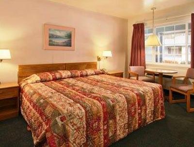 фото отеля Days Inn Lake Tahoe Ski Resort Golf Area