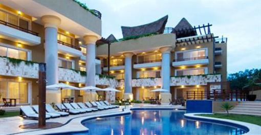 фото отеля Pueblito Luxury Condo Hotel Playa del Carmen