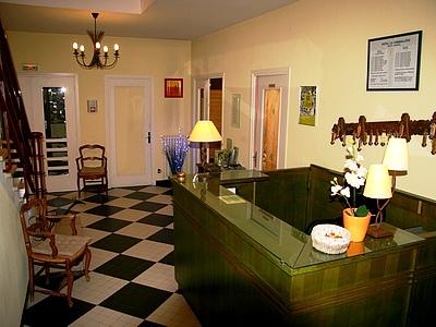 фото отеля Hotel La Cremaillere Montelimar