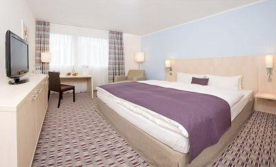 фото отеля Park Inn by Radisson Mannheim