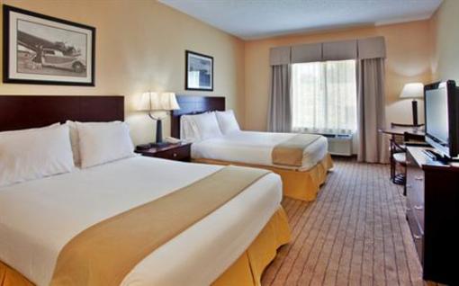 фото отеля Holiday Inn Express Hotel & Suites Hannibal