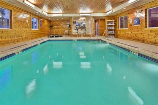 фото отеля Holiday Inn Express Hotel & Suites Hannibal