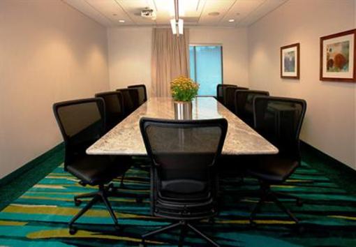 фото отеля SpringHill Suites Athens