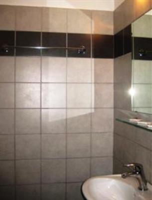 фото отеля Athens Easy Access Hostel