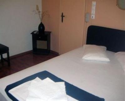 фото отеля Athens Easy Access Hostel