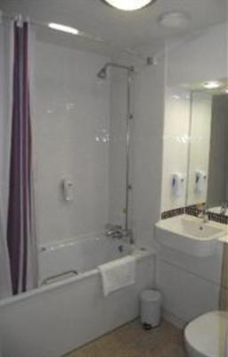 фото отеля Premier Inn Inverness Centre (Milburn Rd)