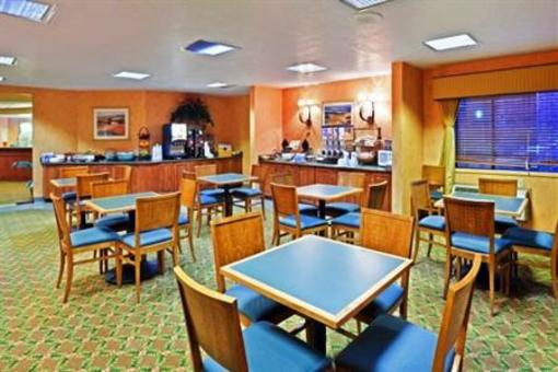 фото отеля Holiday Inn Hotel & Suites Seattle-Kent
