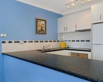 фото отеля Alexander Holiday Apartments Gold Coast