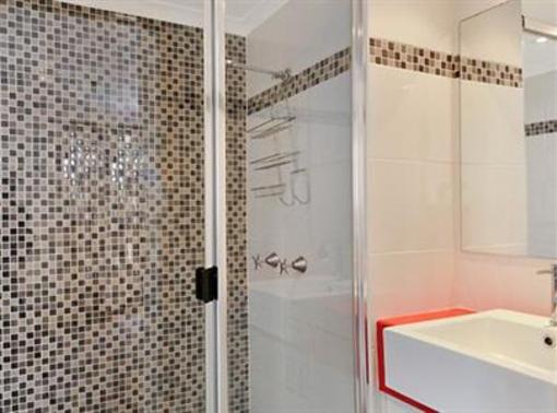фото отеля Alexander Holiday Apartments Gold Coast