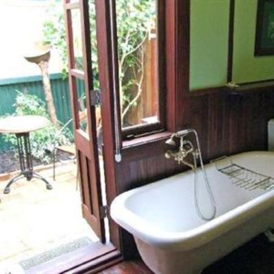 фото отеля Bridgefield Guest House Margaret River