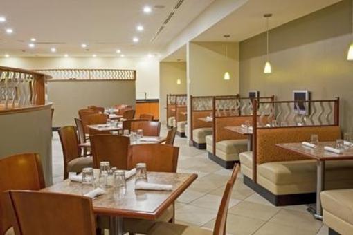 фото отеля Holiday Inn Santee
