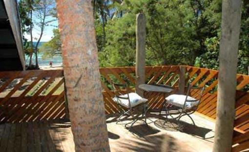 фото отеля Safari Island Lodge
