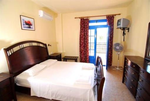 фото отеля Chrysoula Hotel