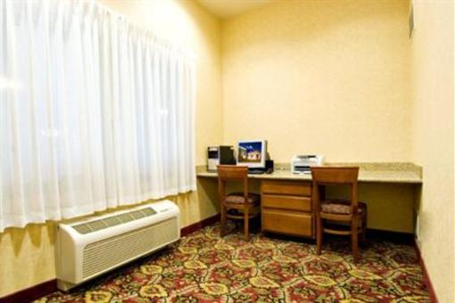 фото отеля Holiday Inn Express Hotel & Suites Moses Lake