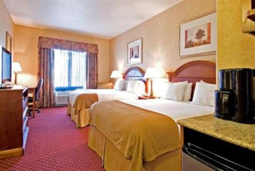 фото отеля Holiday Inn Express Hotel & Suites Moses Lake