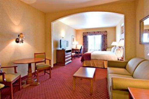 фото отеля Holiday Inn Express Hotel & Suites Moses Lake
